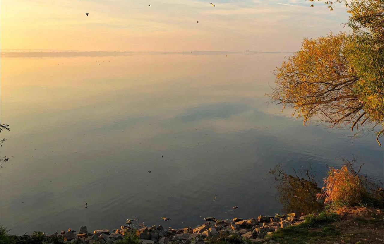 Amazing Home In Lembruch-Duemmer See With Wifi Buitenkant foto